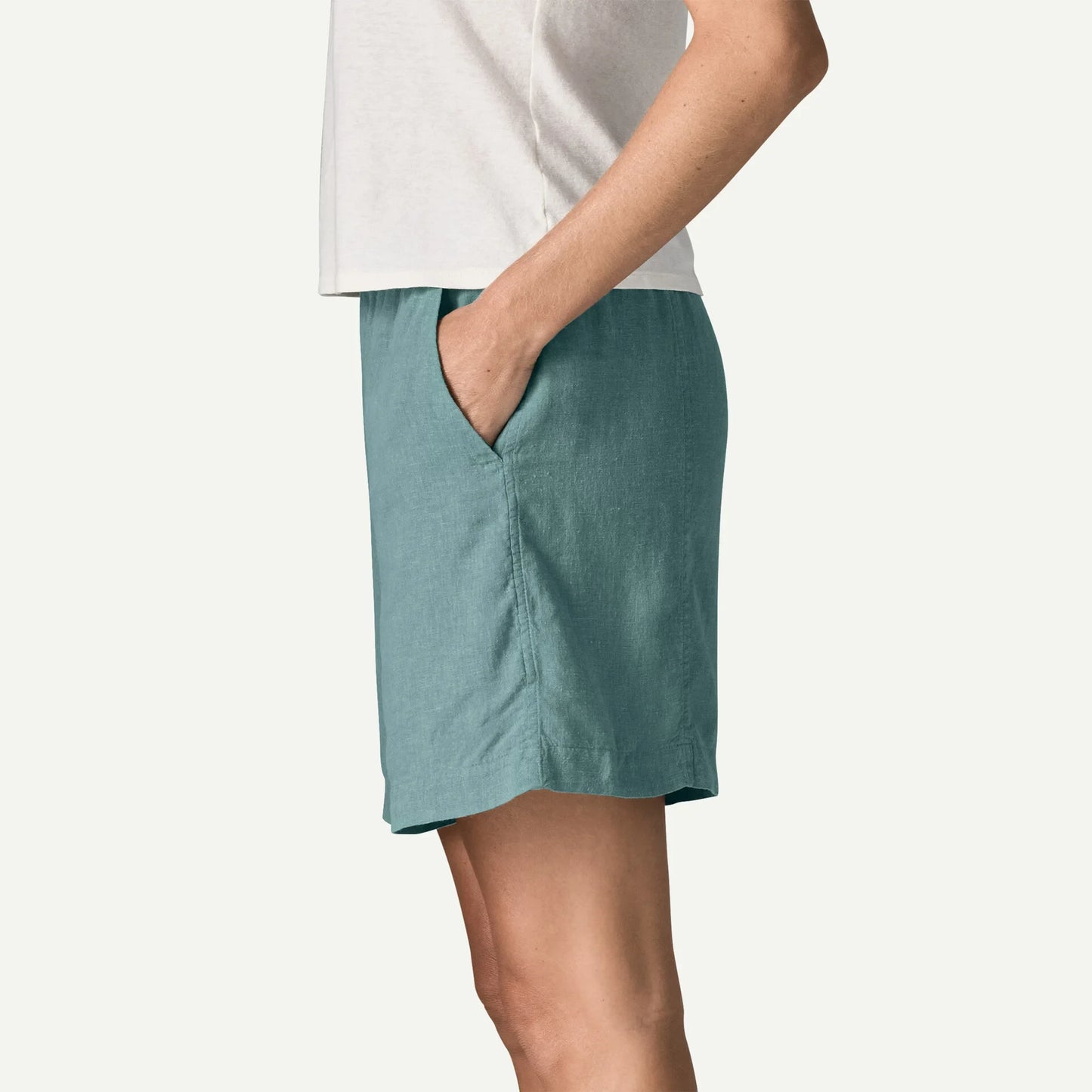 Women's Garden Island Long Shorts - 6" - US 8447