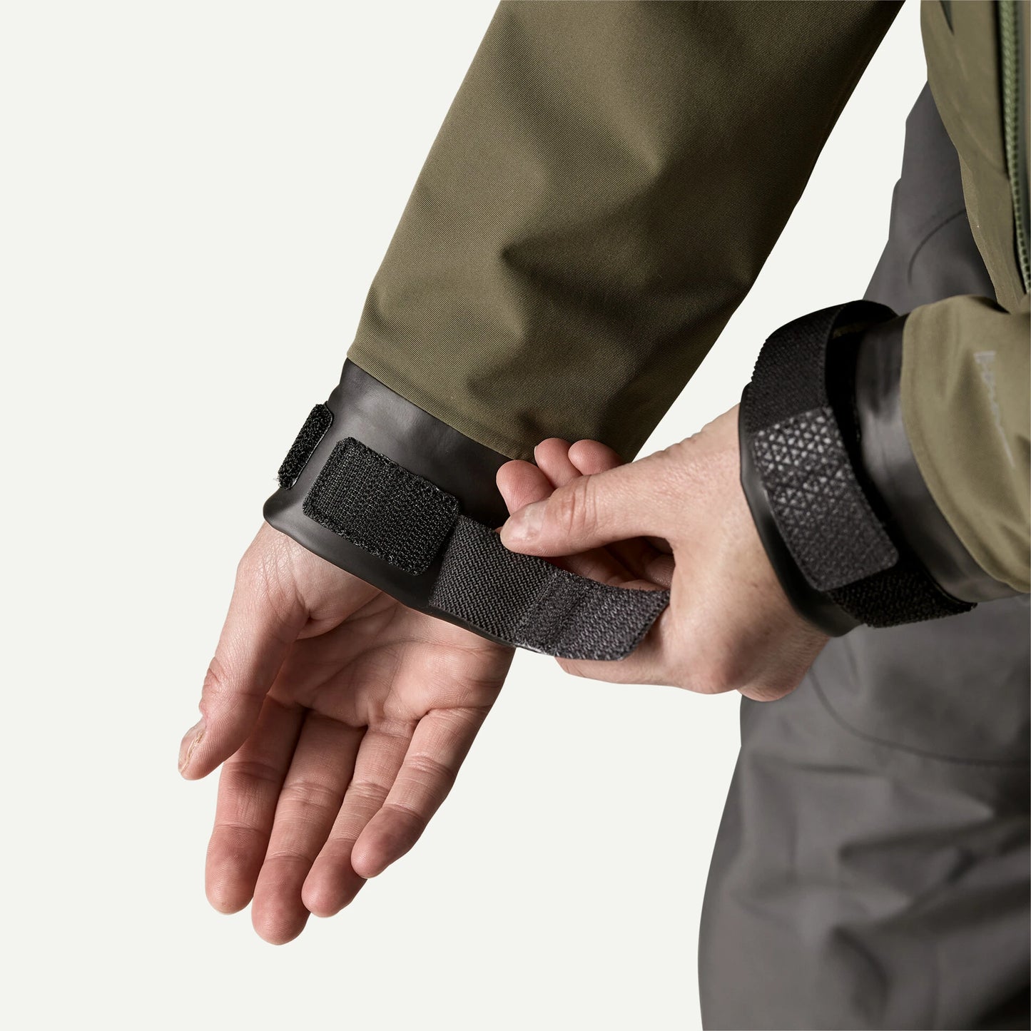 Women's Swiftcurrent® Wading Jacket - US 1018