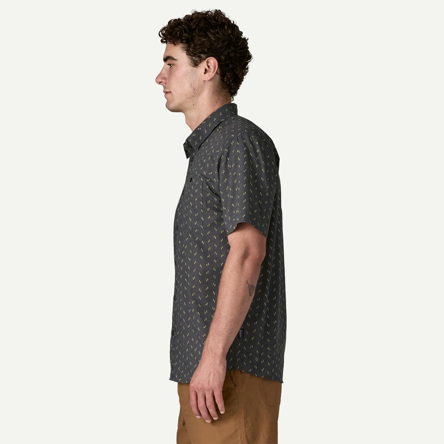 Men's Go-To Shirt - US 4694
