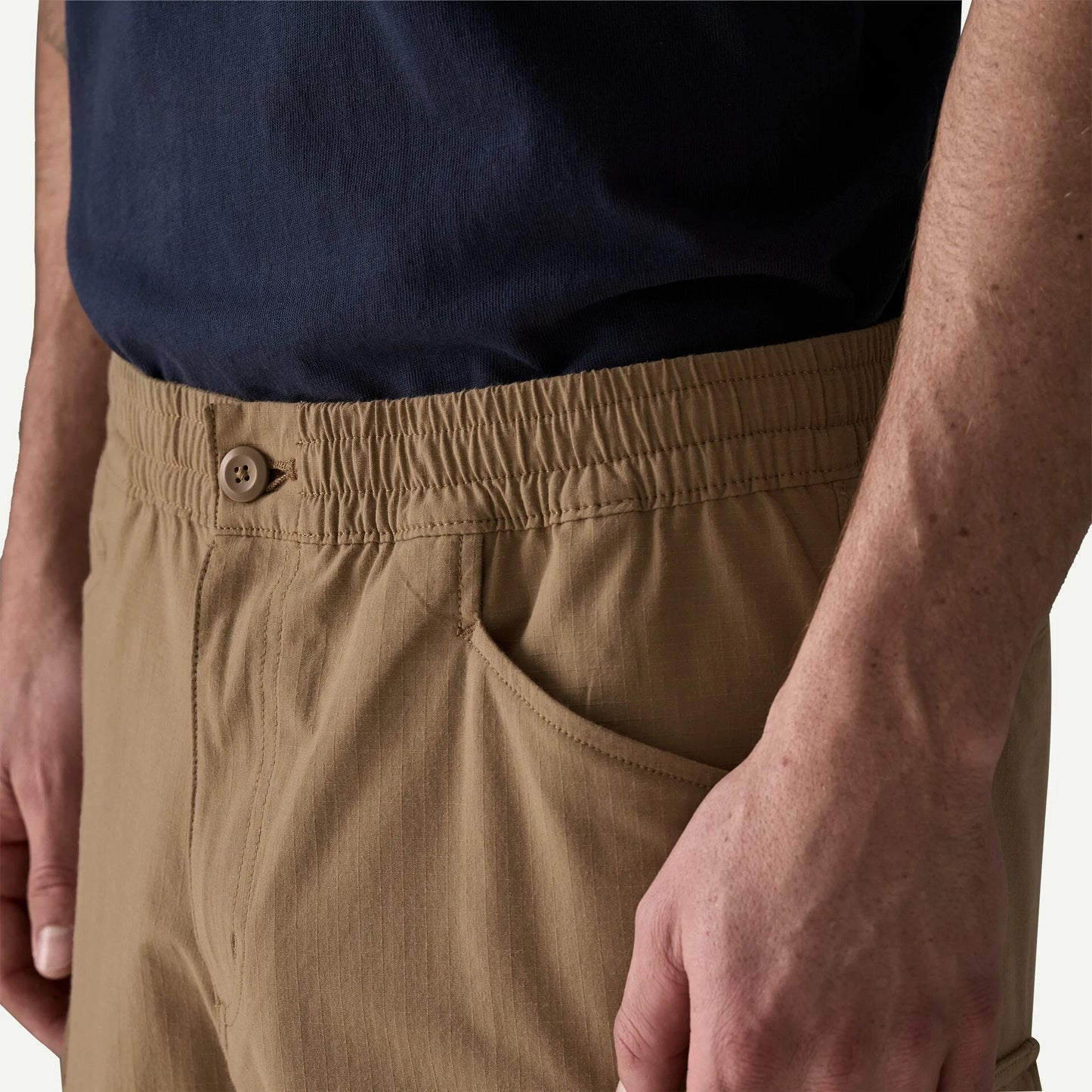 Men's Nomader Shorts - US 0237