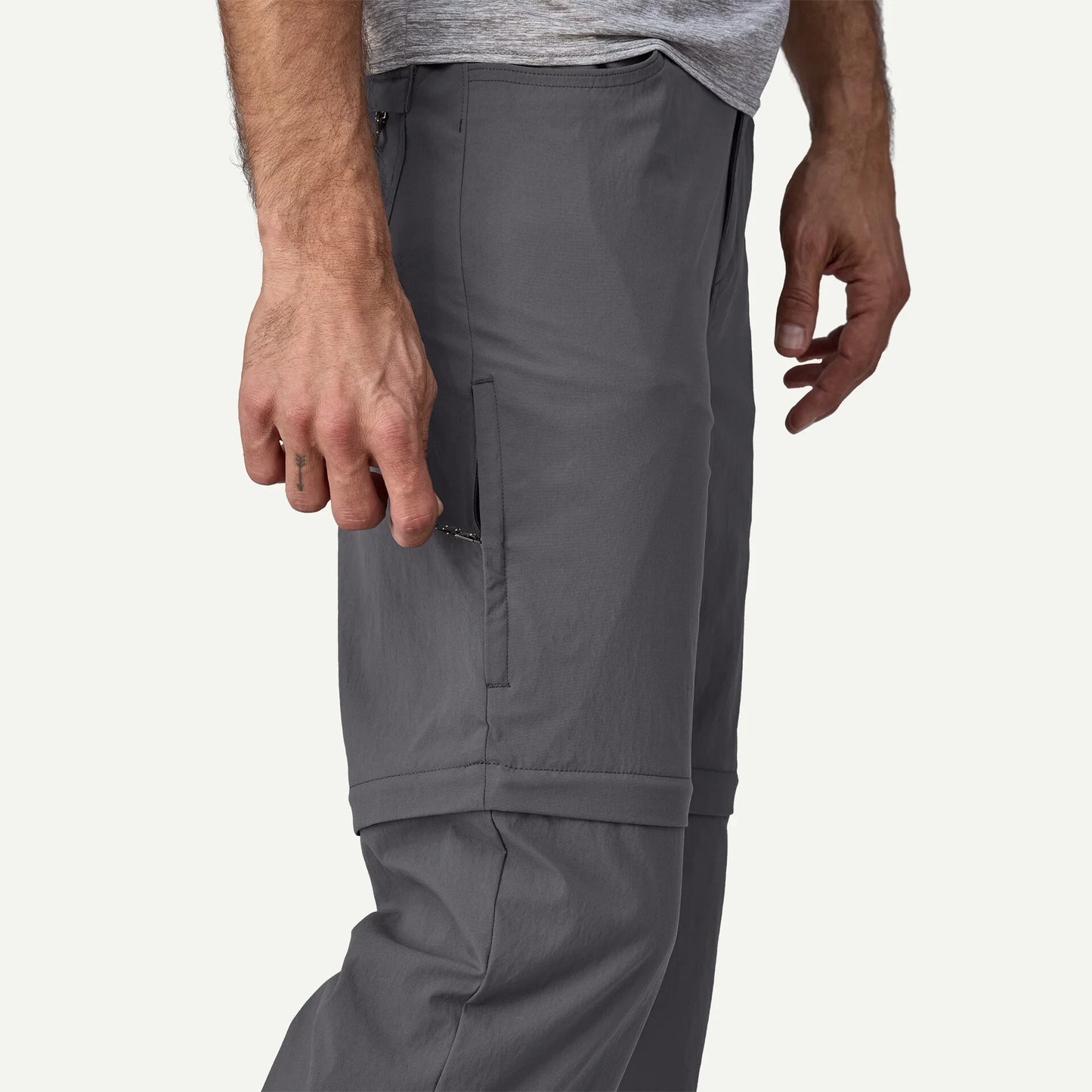 Men's Quandary Convertible Pants - US 7841