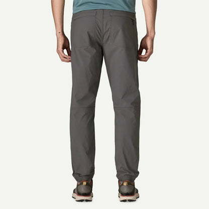Men's Quandary Joggers - US 2317