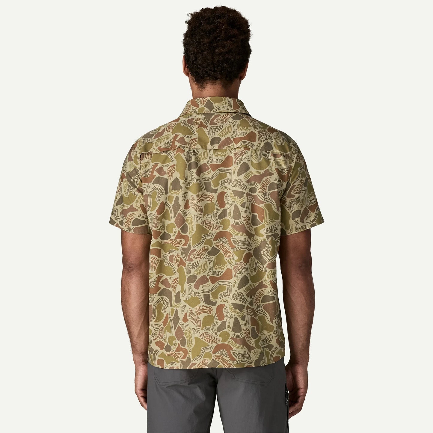 Men's Short-Sleeved Self-Guided Sun Shirt - US 9923