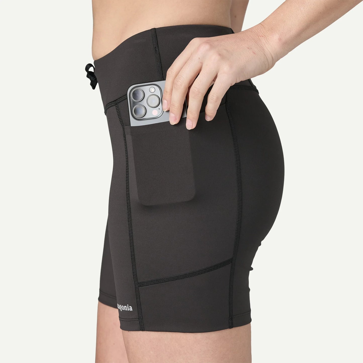 Women's Endless Run Shorts - 6" - US 2700