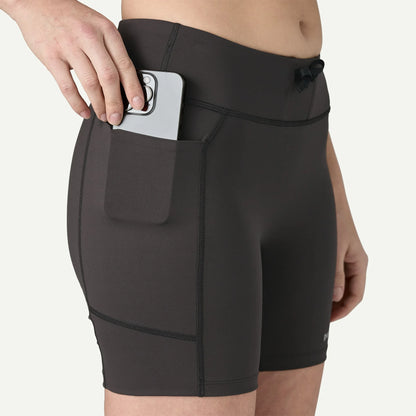 Women's Endless Run Shorts - 6" - US 2700