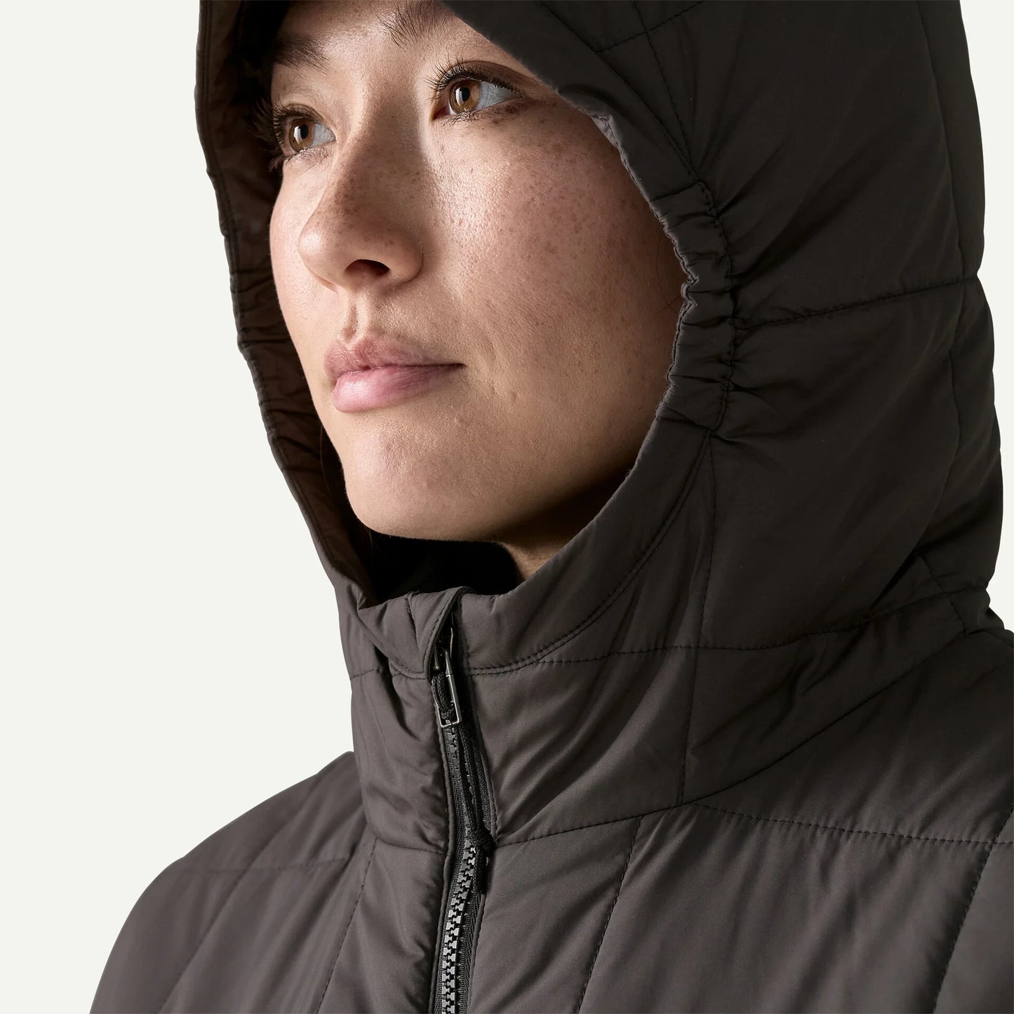 Women's Light Gust Hooded Vest - US 6622