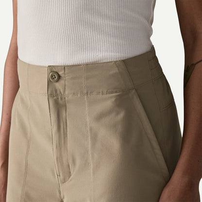 Women's Roamwith Shorts - US 4338