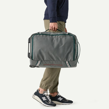 Black Hole® Wheeled Duffel 40L - US 5034