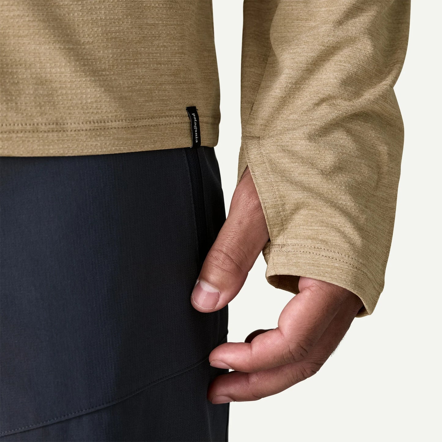 Men's Long-Sleeved Capilene® Cool Sun Shirt - US 2476