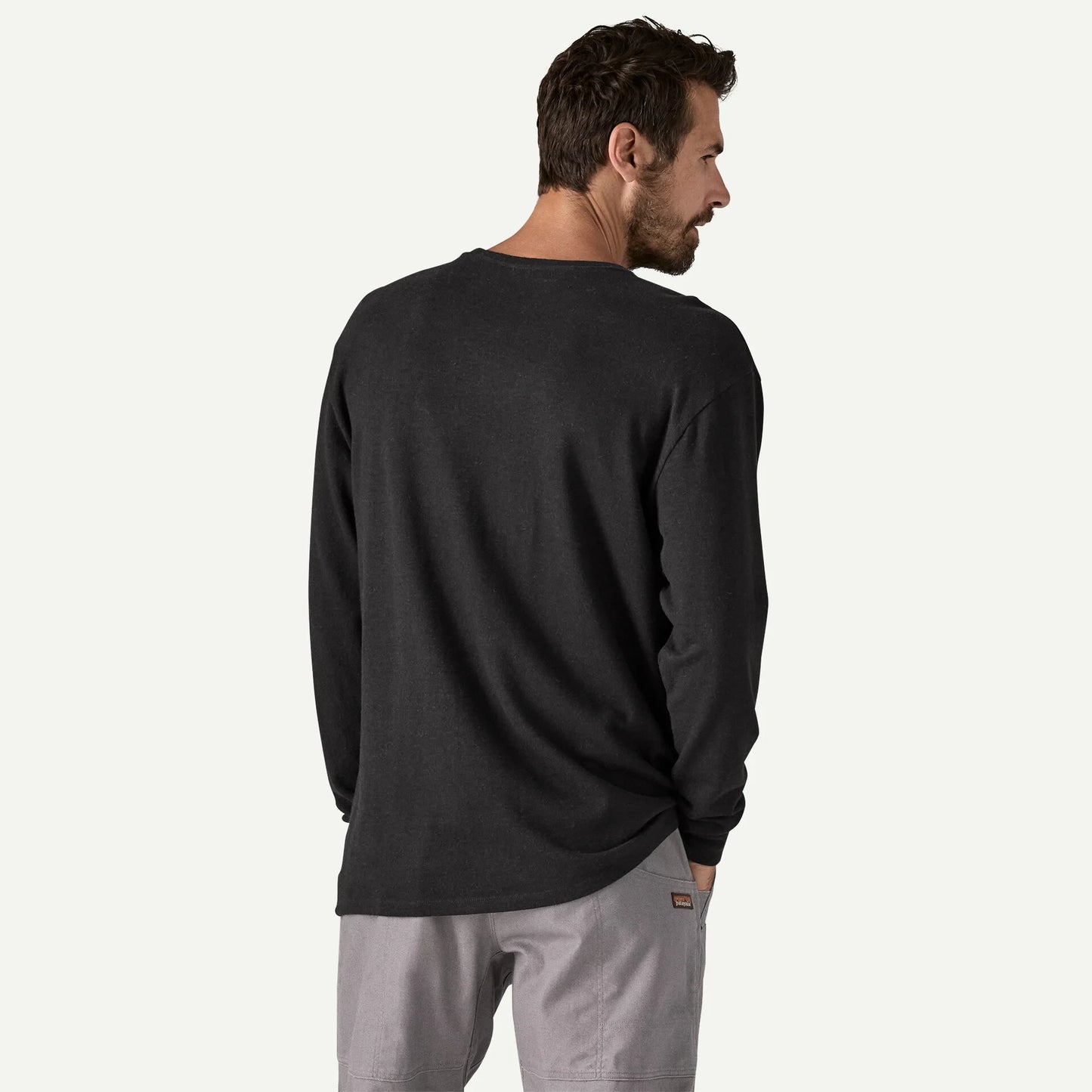 Men's Long-Sleeved Work Pocket T-Shirt - US 3726