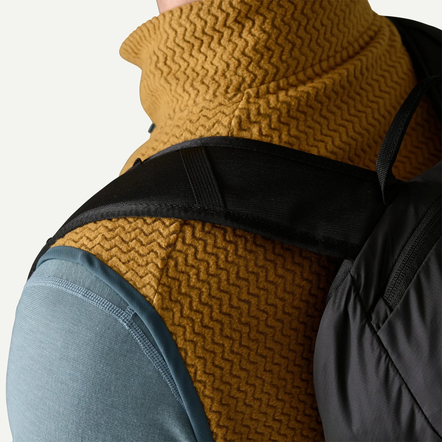 Men's R1® Air Fleece Vest - US 6427