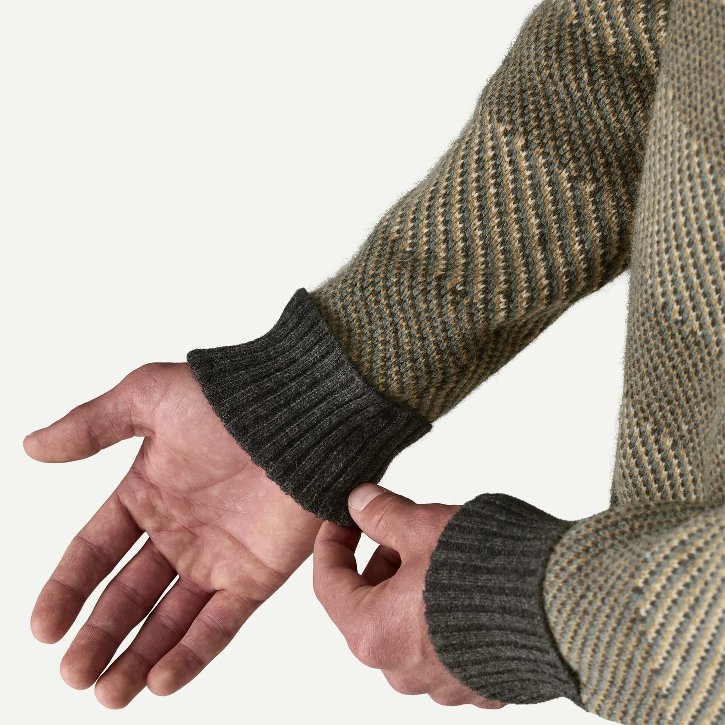 Men's Recycled Wool-Blend Sweater - US 4133